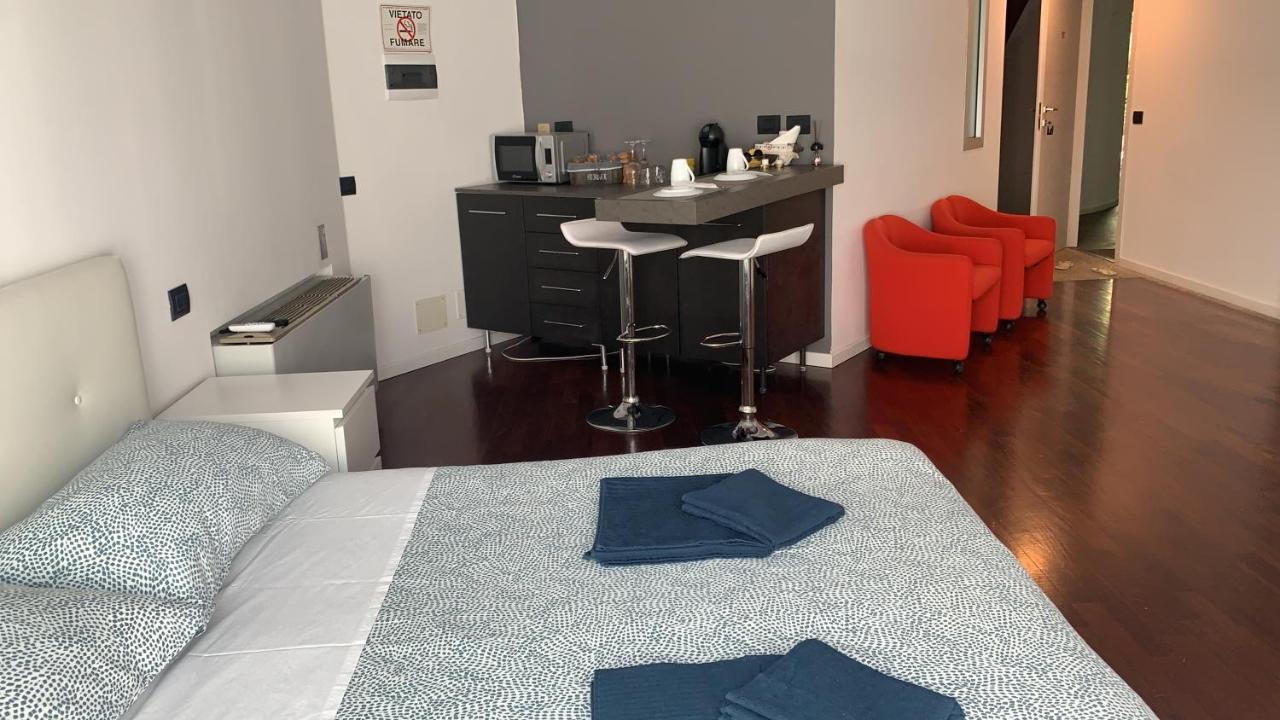 B&B Sofia Santo Stefano Ticino Esterno foto