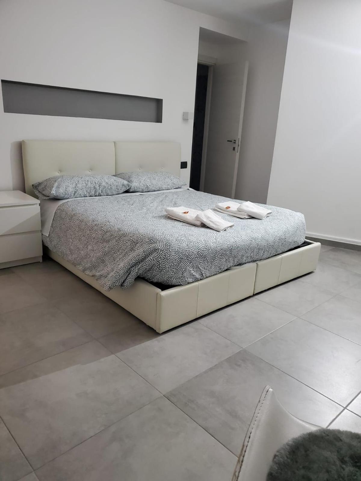 B&B Sofia Santo Stefano Ticino Esterno foto